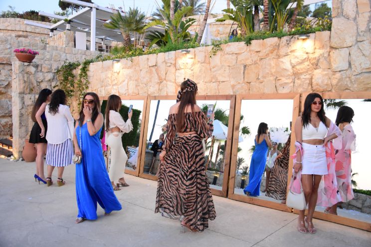 Dea Del Mare Grand Opening