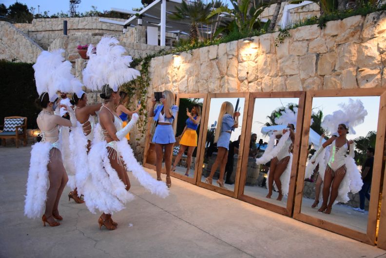 Dea Del Mare Grand Opening