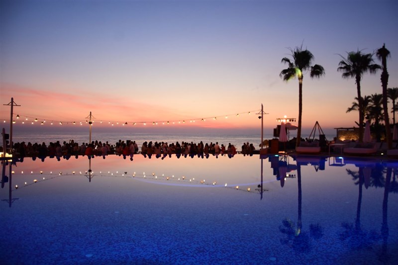 Dea Del Mare Grand Opening
