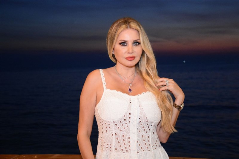 Dea Del Mare Grand Opening