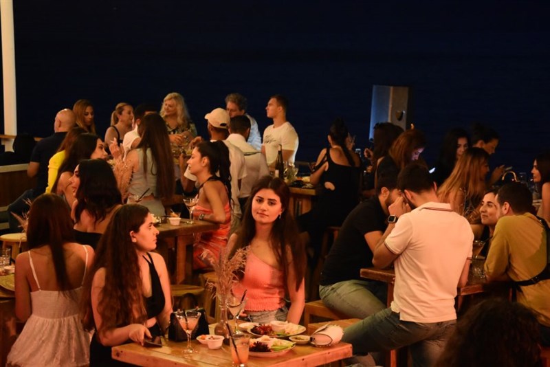 Dea Del Mare Grand Opening