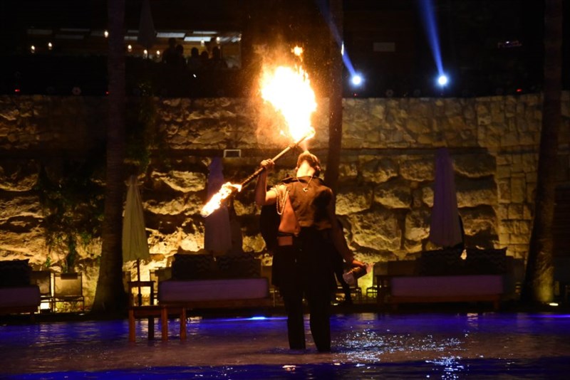 Dea Del Mare Grand Opening