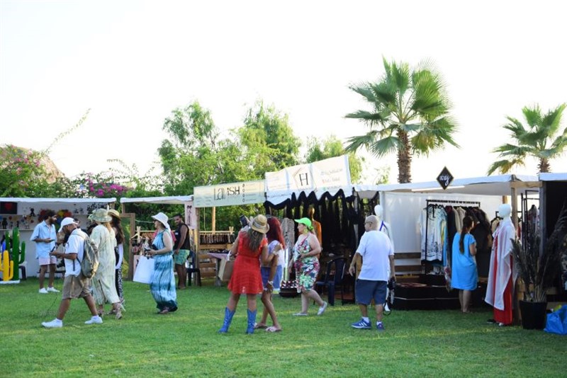 Glamour by the Sea Opening