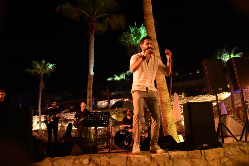 Dea Del Mare Grand Opening