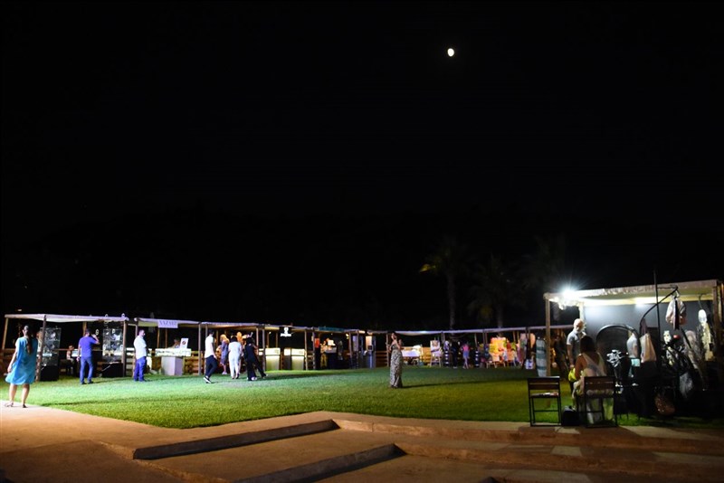 Glamour by the Sea Opening