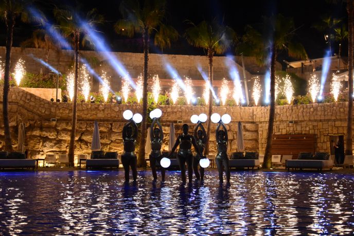 Dea Del Mare Grand Opening