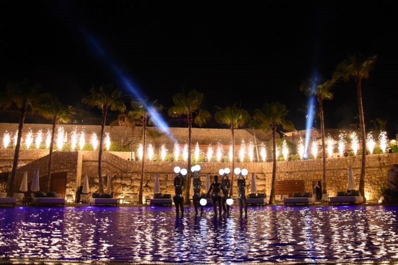 Dea Del Mare Grand Opening