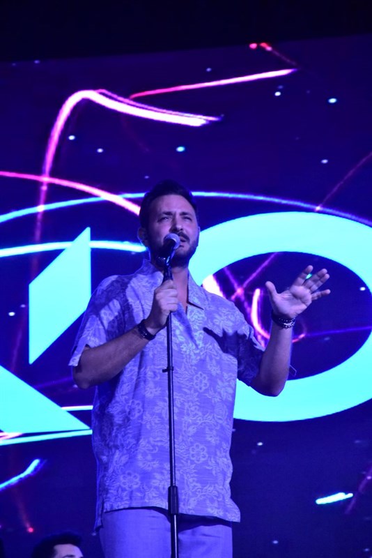 Release event for 'Baddo El Malyoun' by Hadi Daou