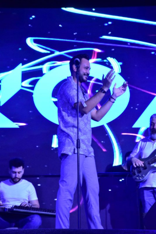 Release event for 'Baddo El Malyoun' by Hadi Daou