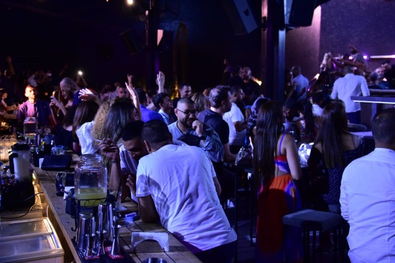 Release event for 'Baddo El Malyoun' by Hadi Daou