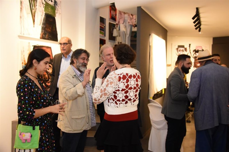 Raouf Rifai harmonizing colors exhibition