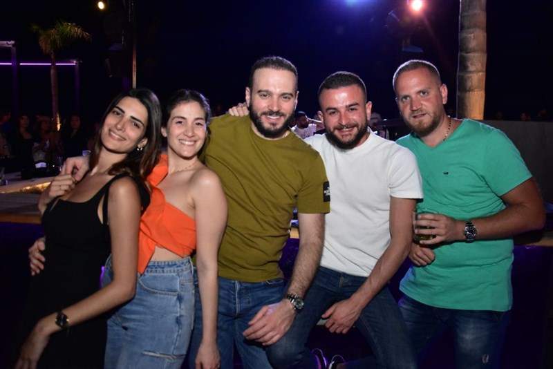 Release event for 'Baddo El Malyoun' by Hadi Daou
