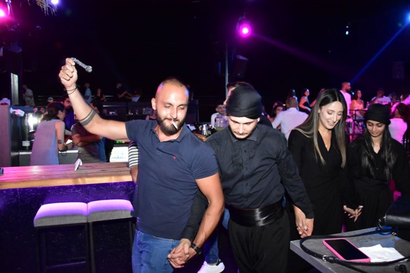 Release event for 'Baddo El Malyoun' by Hadi Daou