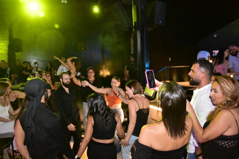Release event for 'Baddo El Malyoun' by Hadi Daou