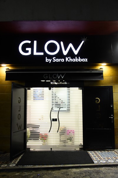 Glow by Sara Christmas Event