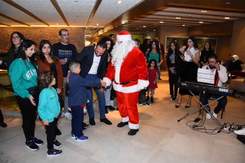 Kempinski SummerLand Christmas Tree Lighting