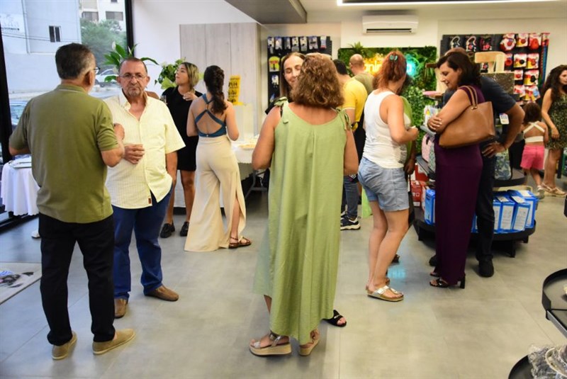 Animaura Big Opening