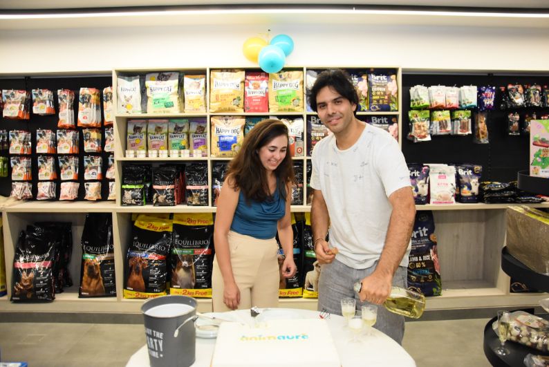 Animaura Big Opening