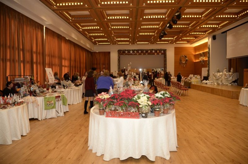 AGBU ladies auxiliary Christmas Bazar