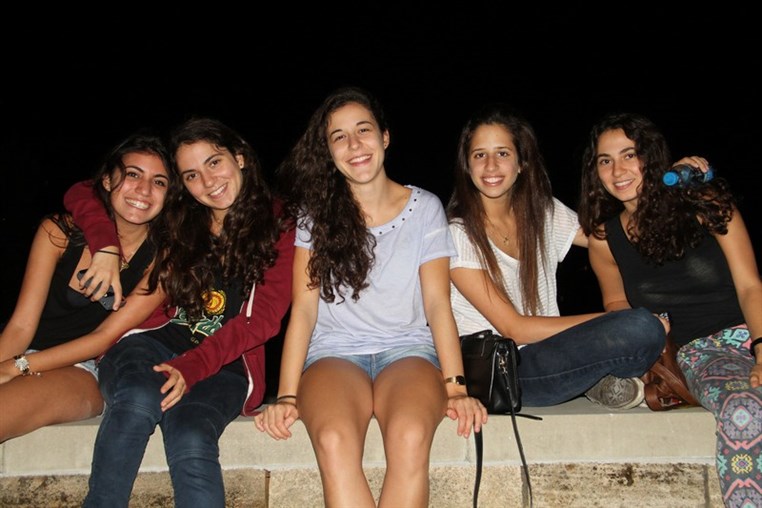 AUB Stock The Wood Concert