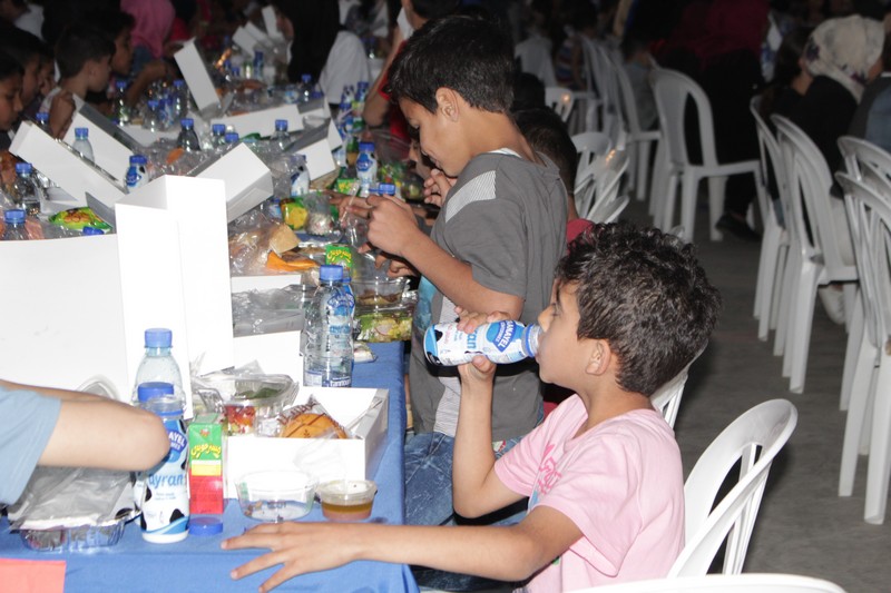 Ajialouna Iftar for 2000 orphans