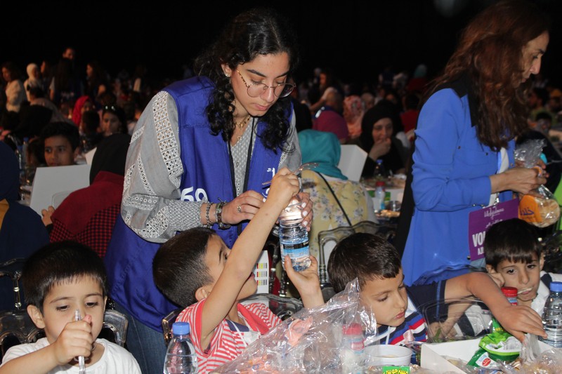 Ajialouna Iftar for 2000 orphans