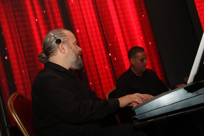 Al Zaman Al Assil at Atlal Plaza