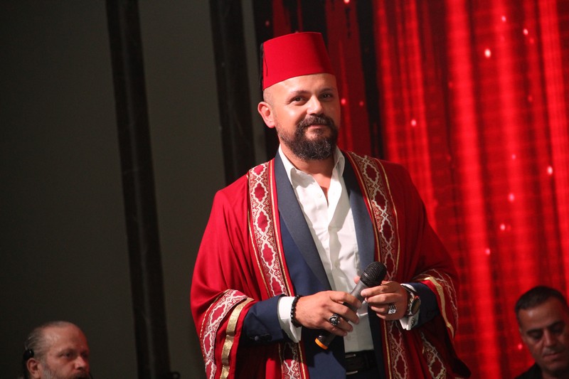 Al Zaman Al Assil at Atlal Plaza