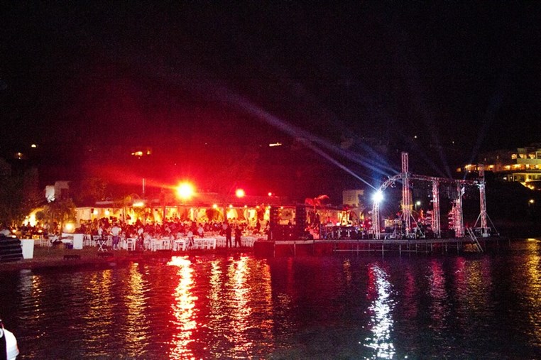 Amr Diab in Mykonos