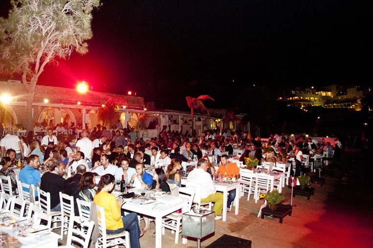 Amr Diab in Mykonos