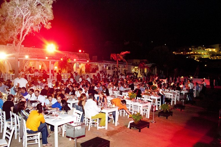 Amr Diab in Mykonos