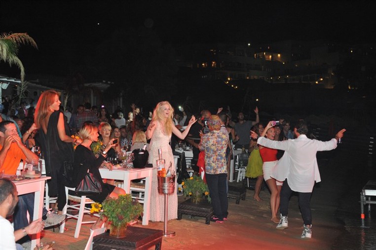 Amr Diab in Mykonos