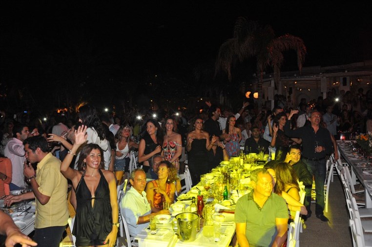 Amr Diab in Mykonos