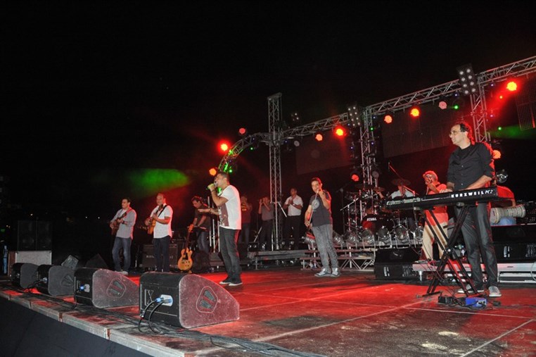 Amr Diab in Mykonos