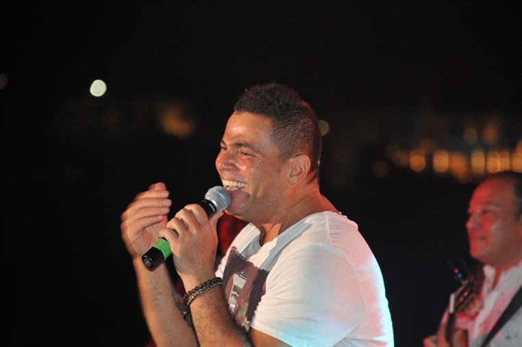 Amr Diab in Mykonos