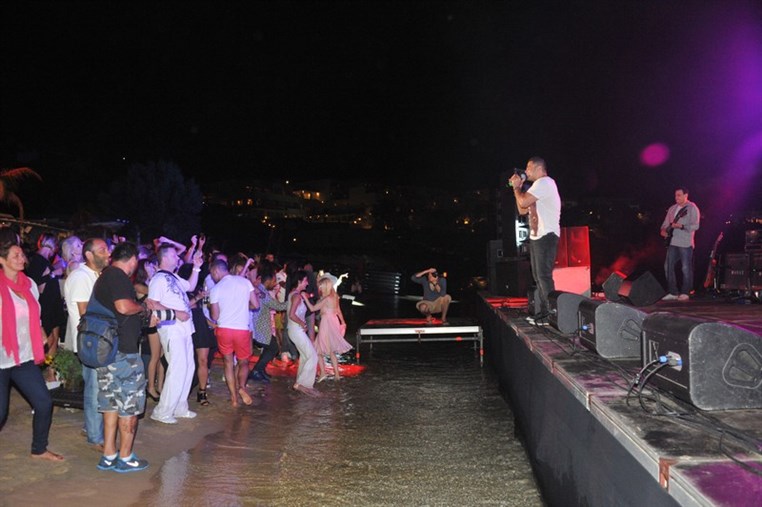 Amr Diab in Mykonos