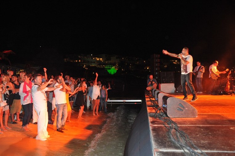 Amr Diab in Mykonos