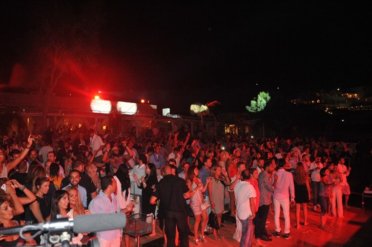 Amr Diab in Mykonos