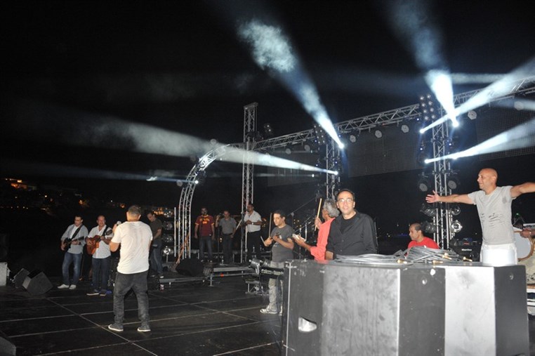 Amr Diab in Mykonos