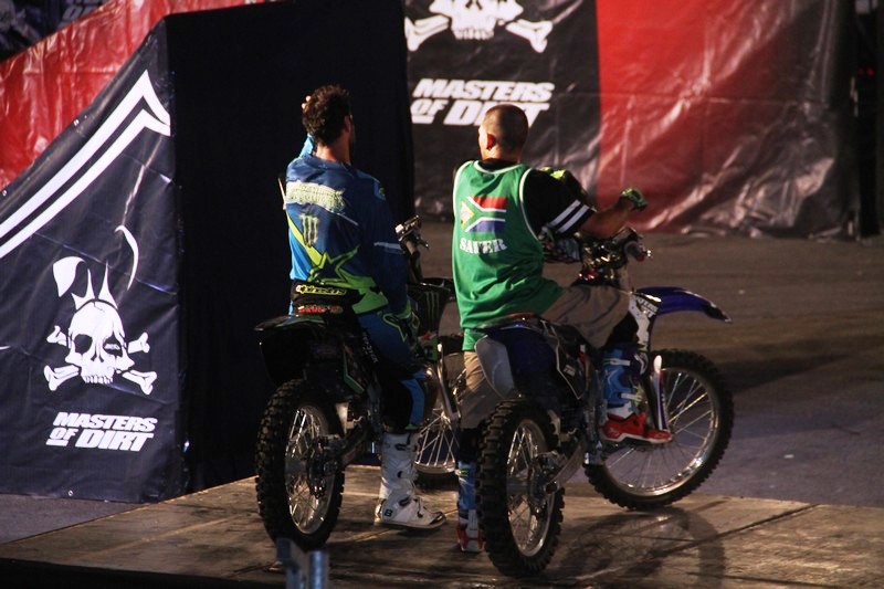BEASTS Masters of Dirt