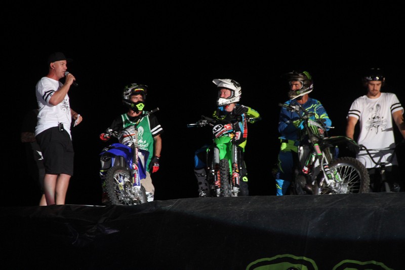 BEASTS Masters of Dirt