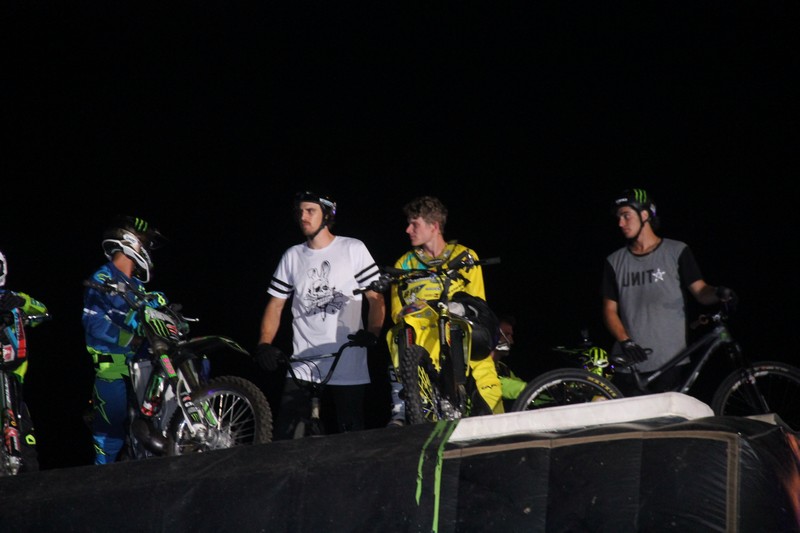 BEASTS Masters of Dirt