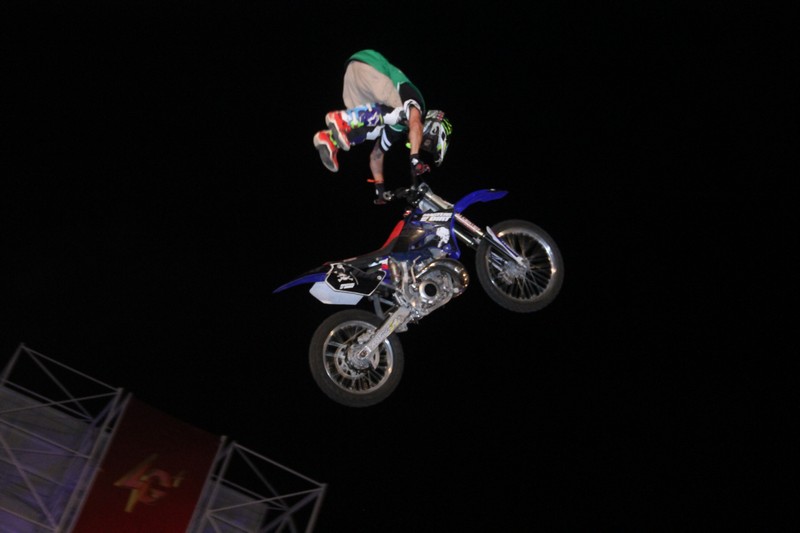 BEASTS Masters of Dirt