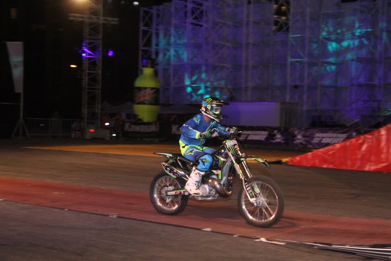 BEASTS Masters of Dirt