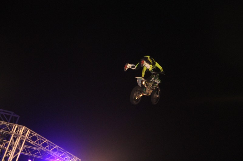 BEASTS Masters of Dirt