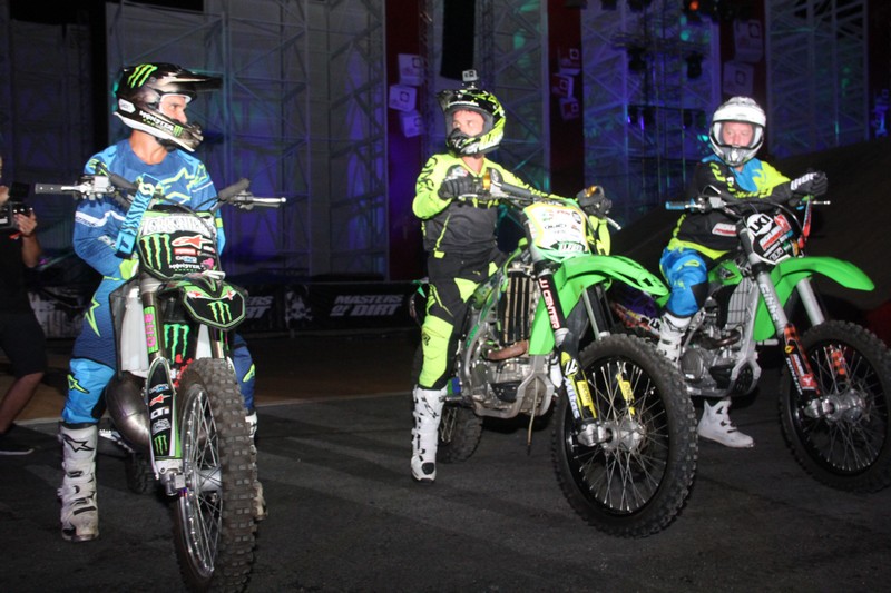 BEASTS Masters of Dirt