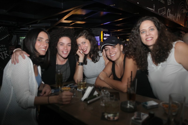 Elissar & Rachel at Bar 35