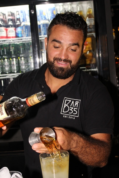 Elissar-S at Bar 35