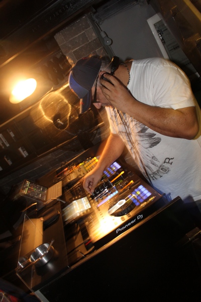 Said Mrad at Bar 35