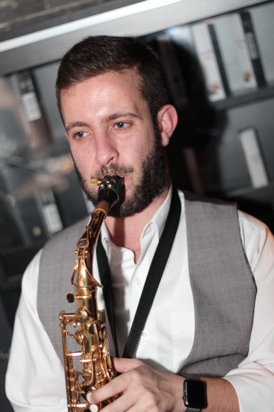 Iyam Al Lira at Bar 35